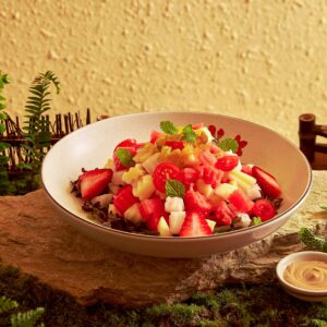 37. Salad Hoa Quả Nhiệt Đới Sốt Bơ Lạc