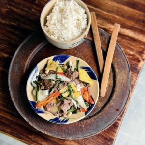 7.1.Bò Xào Trái Thơm